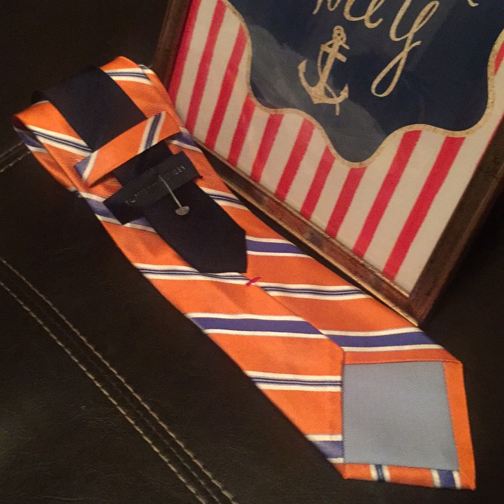 NWOT Tommy Hilfiger Silk Necktie 👔